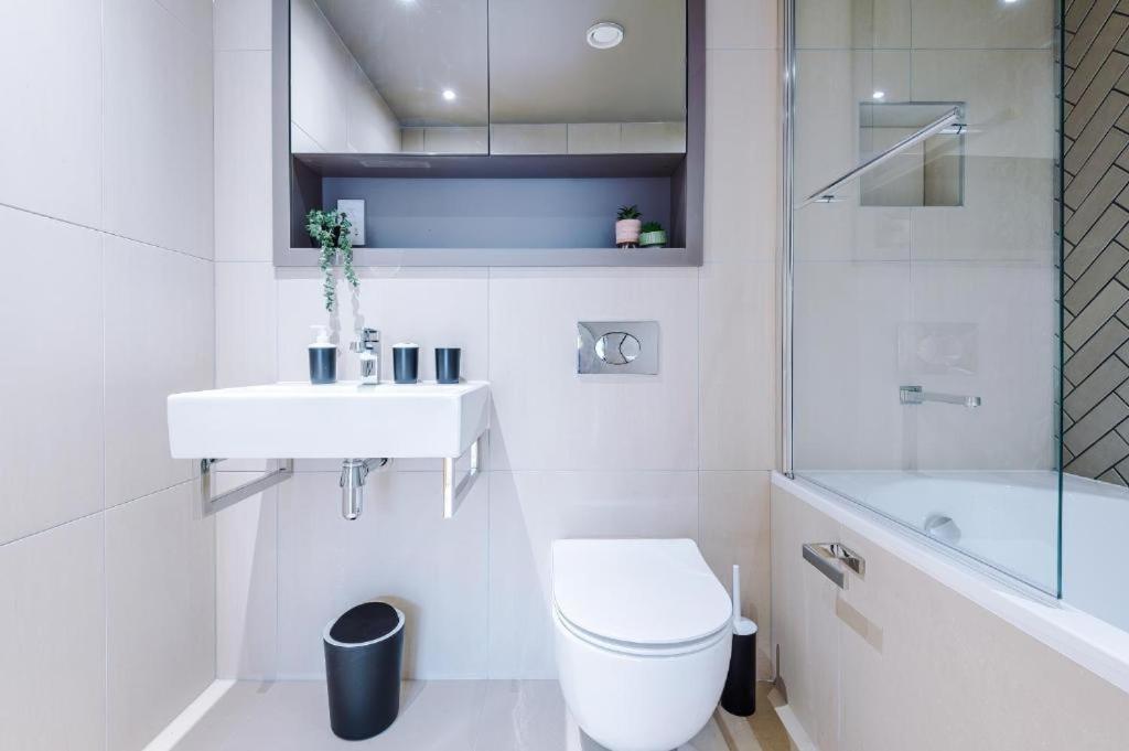 Exquisite Central York Abode Sleeps 6! Luaran gambar