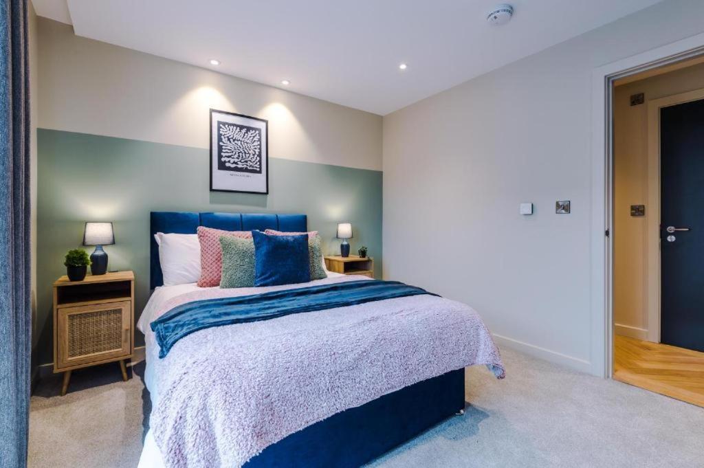 Exquisite Central York Abode Sleeps 6! Luaran gambar